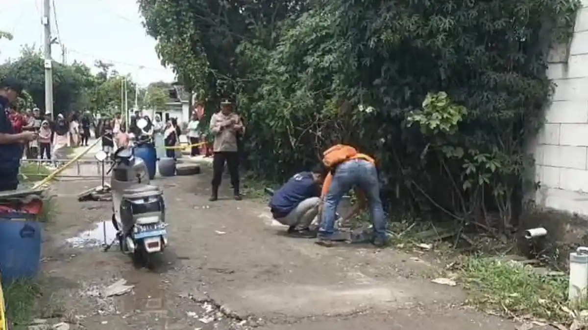 Pemain Sinetron Mak Lampir Sandy Permana Tewas Ditusuk Usai Memberi Pakan Ternak di Cibarusah Bekasi