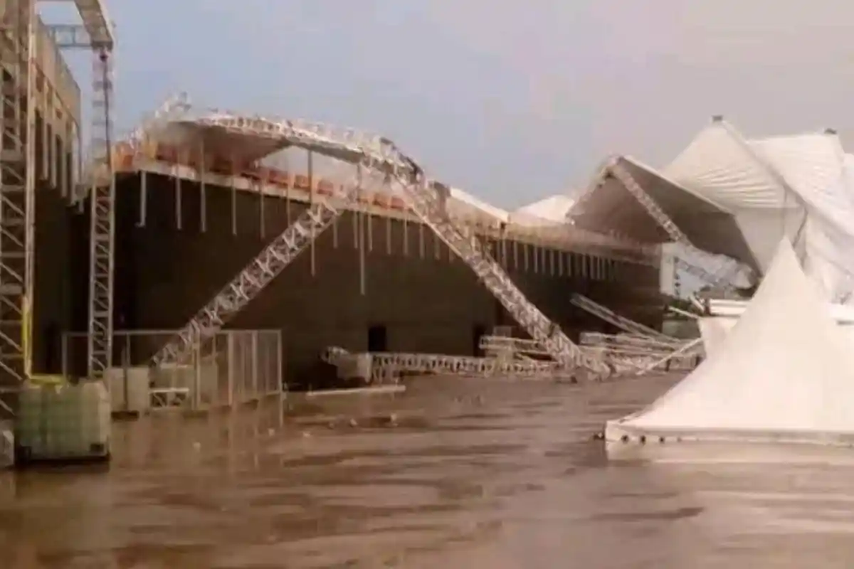 Atap Tribun Penonton Ambruk, Panitia: Beruntung Kemarin Ada Badai