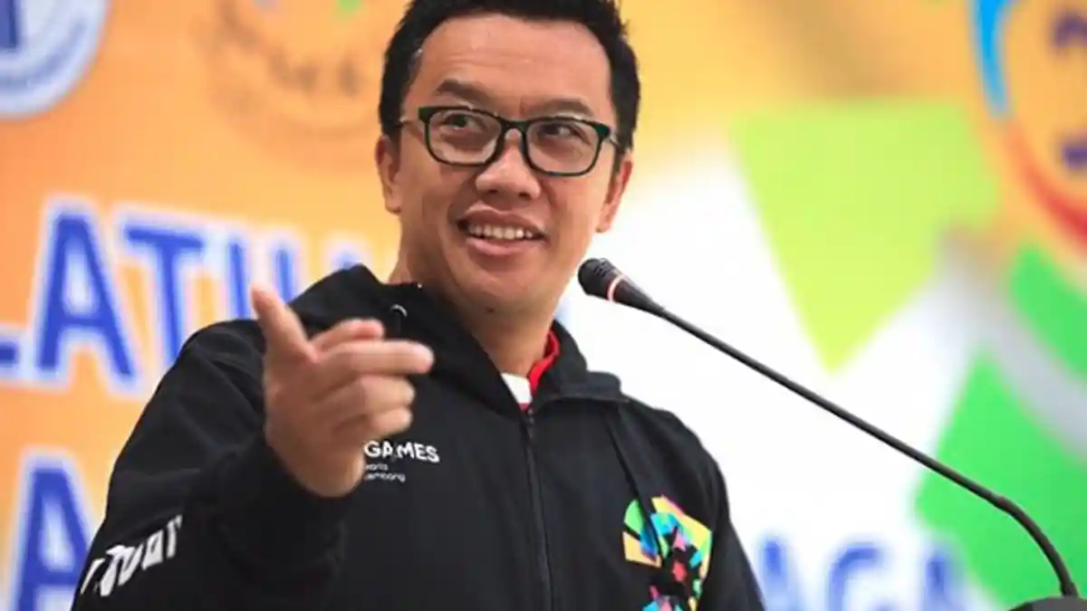 Tak Saksikan Langsung, Imam Nahrawi Tetap Tonton Final Anthony Ginting, Sampai Sorak Sorai!