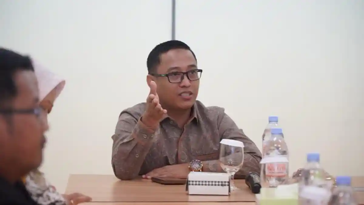 Desak Evaluasi Ulang Permendag 16/2025, Ahmad Labib: Lindungi Industri dalam Negeri