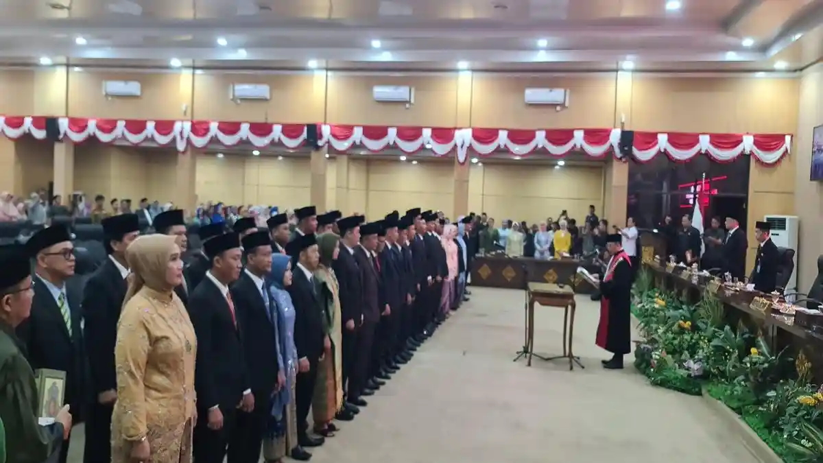 Daftar Nama 45 Anggota DPRD OKU Timur Periode 2024-2029, Resmi Dilantik dan Diambil Sumpah