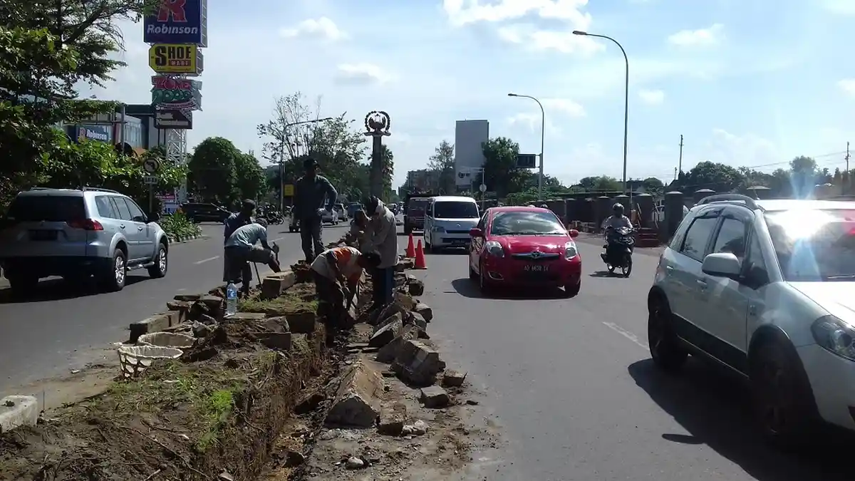 Rekayasa Lalin Pembangunan Flyover Purwosari Bakal Dievaluasi Tiap Minggu