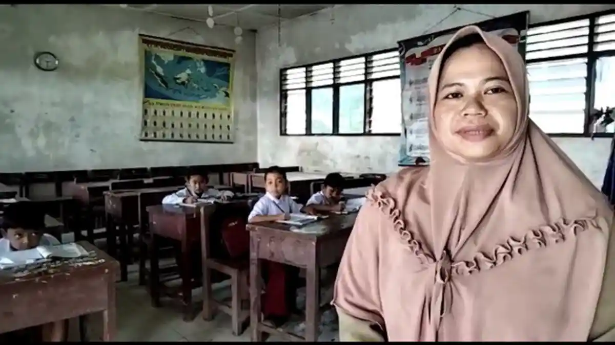 SOSOK Tripika Dewi, Guru SD di Kabupaten Langkat, Ingin Murid-murid dapat Pendidikan Layak