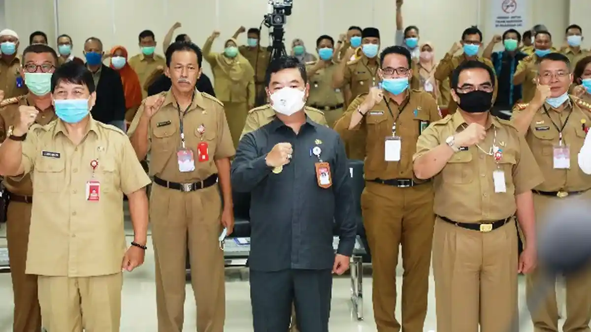 Kumpulkan Seluruh Camat Perbatasan, Teguh Tegaskan Pengembangan Perbatasan Masih Jadi Prioritas