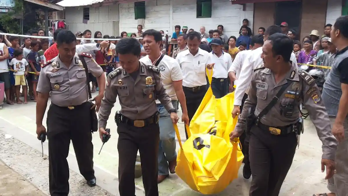 BREAKING NEWS: Dicekik, Dibuang ke Laut, Harta Benda Disikat