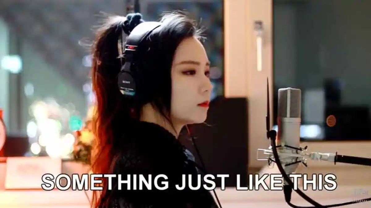 Keren! Gak Cuma Cantik, Wanita Asal Korea Selatan ini Jago Cover Lagu Hits Dunia
