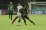 Persebaya Surabaya vs PSM Makassar