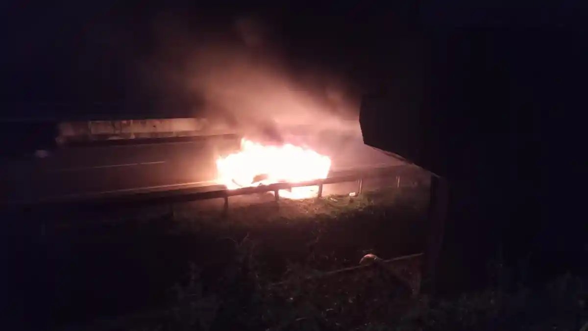 Mobil Terbakar di Jalan Tol Boyolali KM 470, Ini Penyebabnya