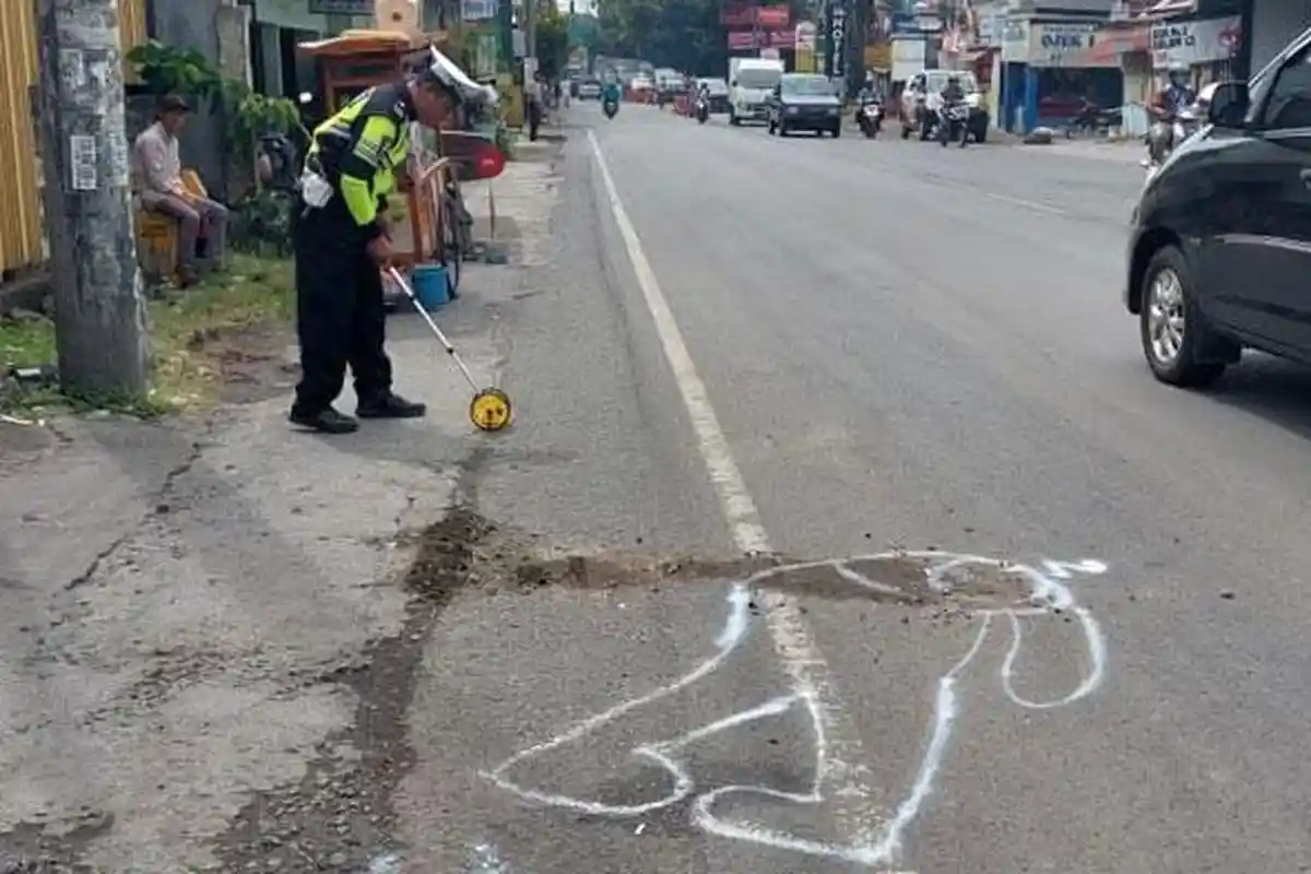 Kecelakaan Maut di Medaeng, Bersenggolan saat Nyalip, Kakek Pemotor Tewas Terlindas Bus