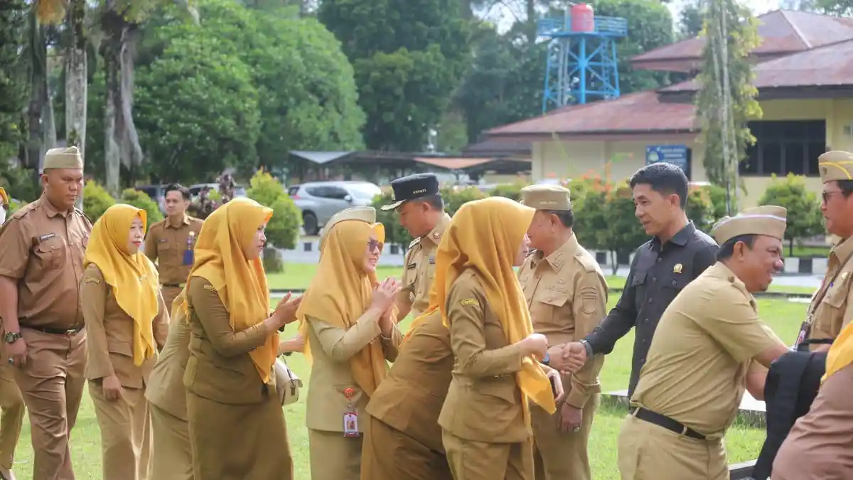 Bupati Lampung Barat Ingatkan ASN Bijak Bermedsos Saat Halal Bihalal