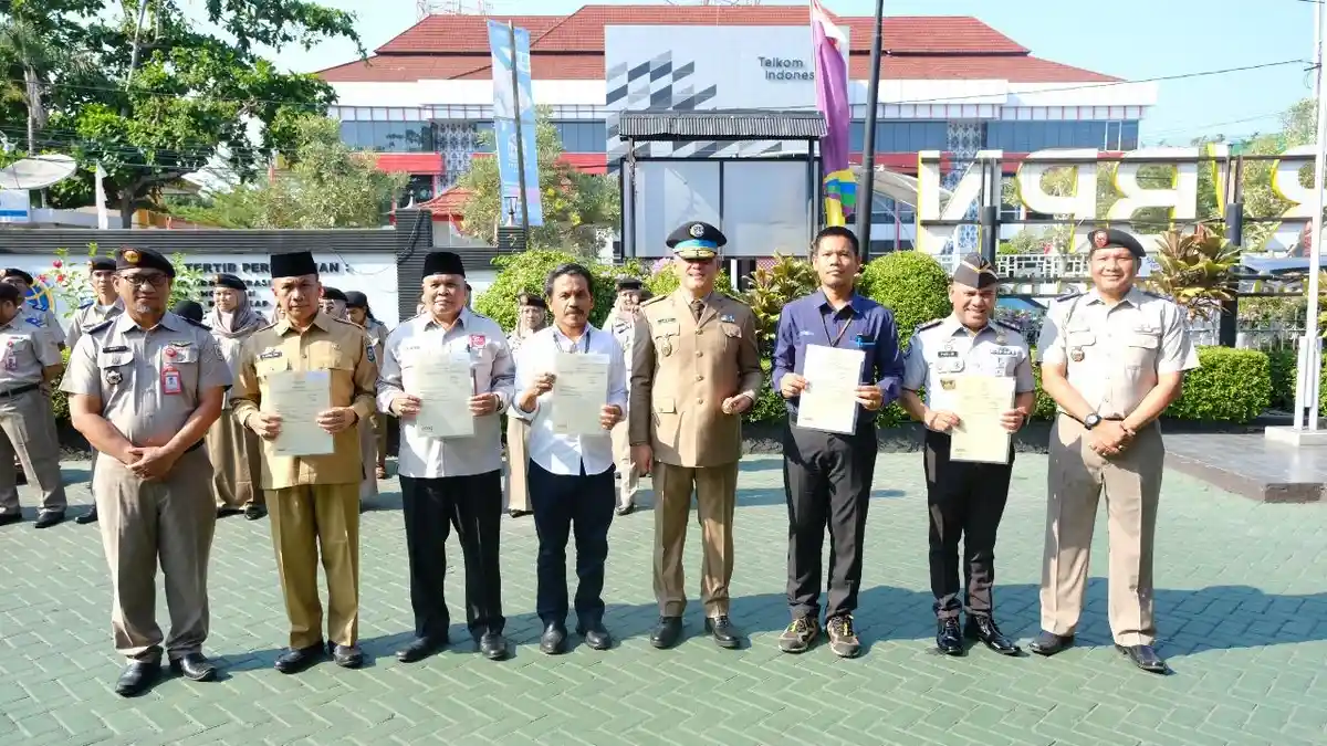 Kemenkumham NTB Terima Sertifikat Elektronik Hak Guna Pakai dari ATR/BPN