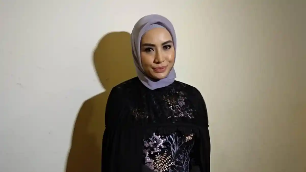 Bakal Dinikahi Duda, Shinta Bachir Pilih Takut Bedaknya Meleber saat Resepsi