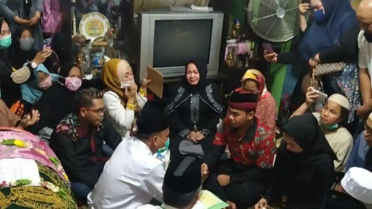 Romadhony Lakukan Akad Nikah di Hadapan Mendiang Ayahnya, Almarhum Siswadi Ketua DPRD Samarinda
