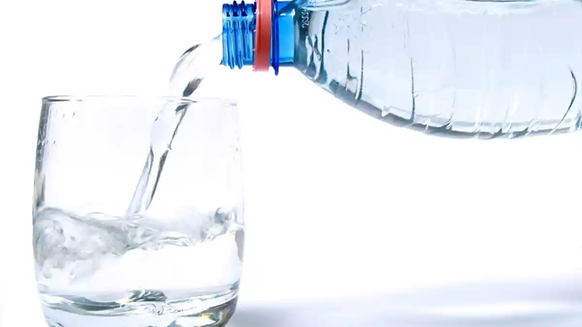 Ini 4 Rahasia dari Air Minum Kemasan yang Belum Diketahui, Nomor 3 Horor, Hati-hati Ya. . .