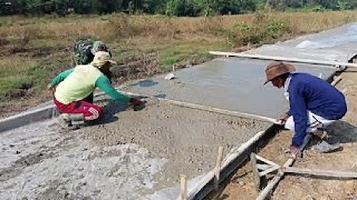 Pembangunan Jalan Akses di Desa Jangglengan Sukoharjo Sudah Capai 47 Persen