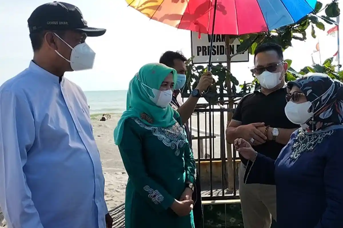 Putri Wapres RI Kunjungi Kota Pariaman dan Lihat Pohon yang Ditanam Ma'ruf Amin, seperti Napak Tilas