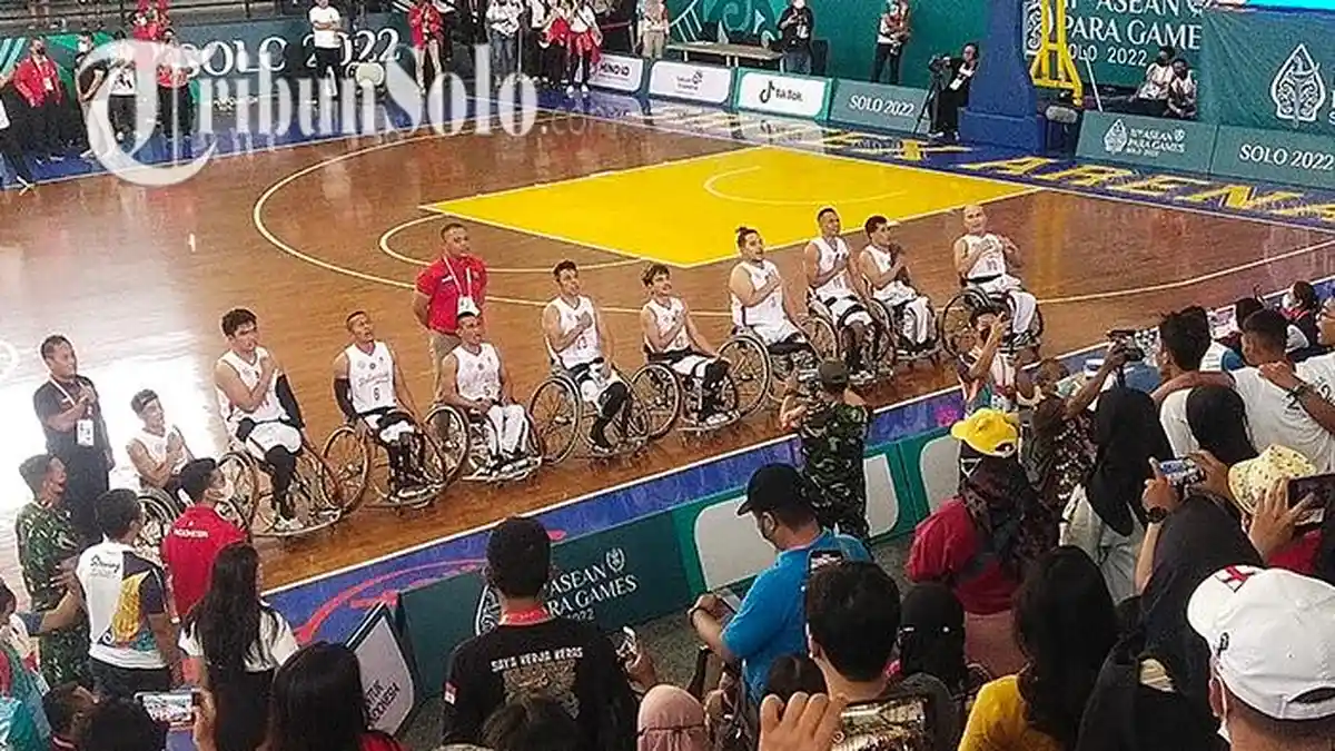 Tim Basket Kursi Roda Indonesia Libas Kamboja 63-42, Sepanjang Laga Dapat Dukungan Penuh Suporternya