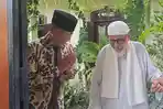 Abu-Bakar-Baasyir-mengunjungi-kediaman-Presiden-RI-ke-7-Joko-Widodo.jpg