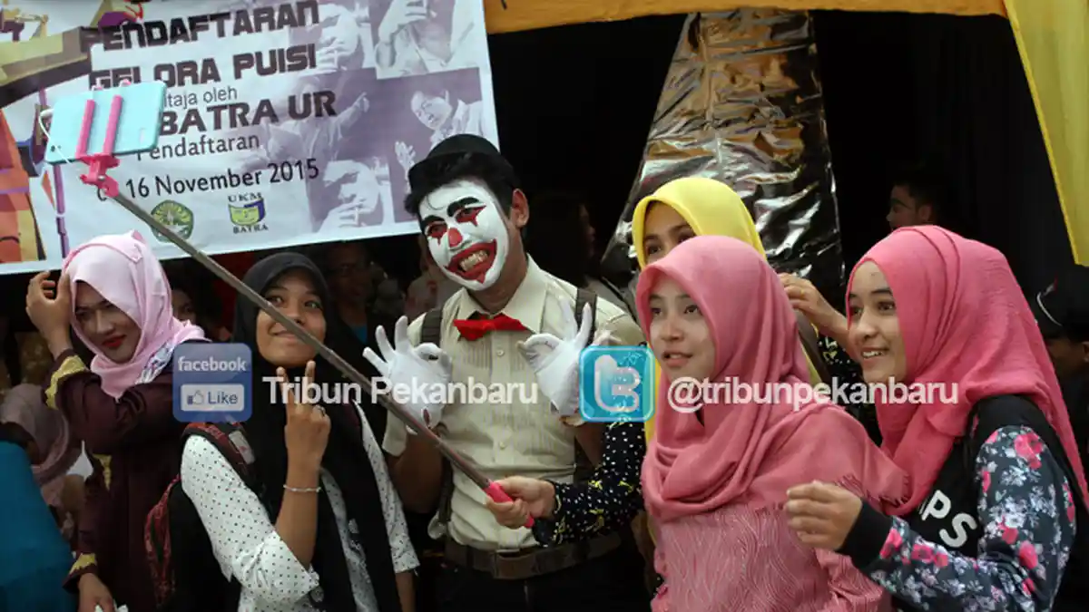 FOTO: Acara Sejuta Harmoni, dan Pemecahan Rekor Muri di UR - acara-sejuta-harmoni-rekor-muri-mie-sagu-2-15112015_20151115_152953.jpg