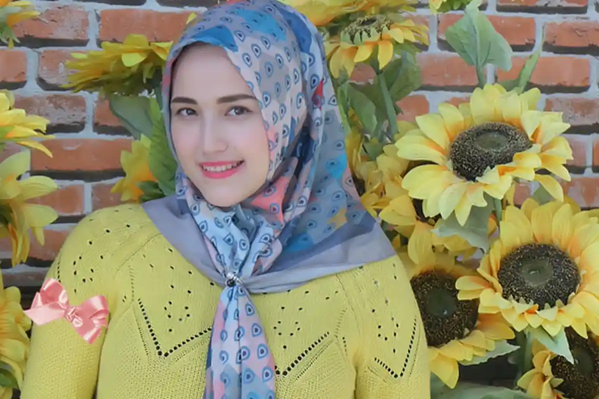 Cara Adelia Istri Pasha Ungu Menjawab Taktis Saat Dinyinyiri Soal Kuku