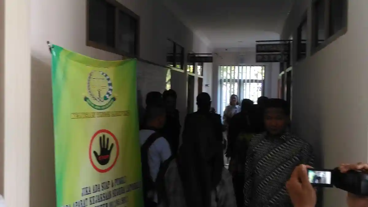 Kejati Lampung Terima 3 Tersangka Kasus Dugaan Korupsi RSUD Pesawaran