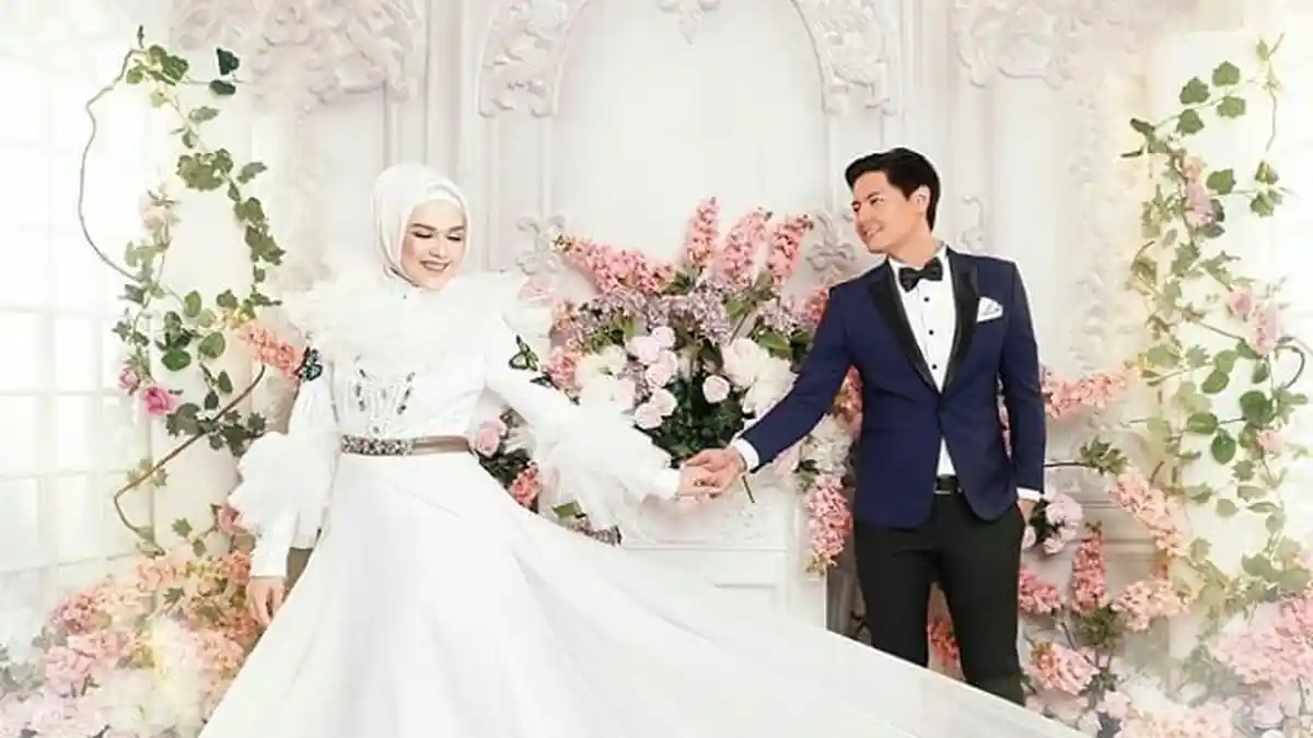 Intip Potret Acara Jelang Pernikahan Cut Meyriska dan Roger Danuarta, dari Pengajian Hingga Siraman