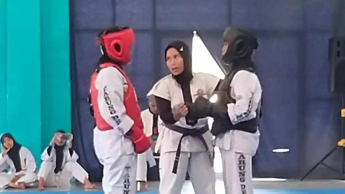 Tarung Derajat Simeulue Gelar Latih Tanding untuk Seleksi Popda Aceh