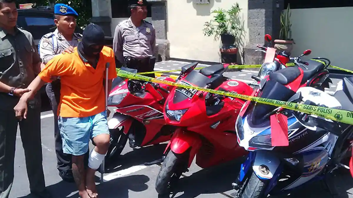 Spesialis Pencuri Motor Ini Dua Kali Kabur dari Lapas dan Sel Kantor Polisi - komang-made_20151229_141629.jpg