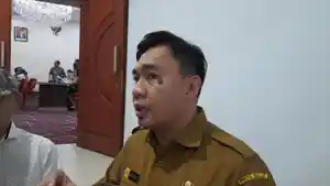 Kepala-Badan-Keuangan-dan-Aset-Daerah-BKAD-Pemprov-Sulut-Clay-Dondokambey-hyu.jpg