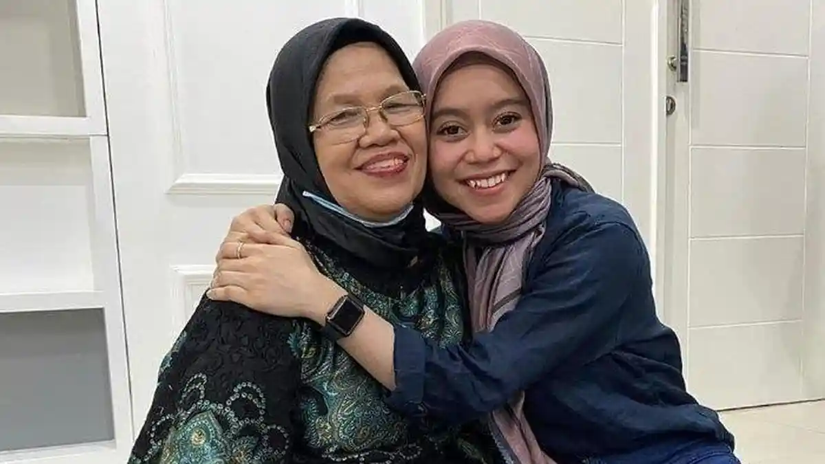 Lesti Kejora Bertemu Ibu Rizky Billar, Rosmala Dewi, Terkuak Perubahan Tubuh sang Pedangdut