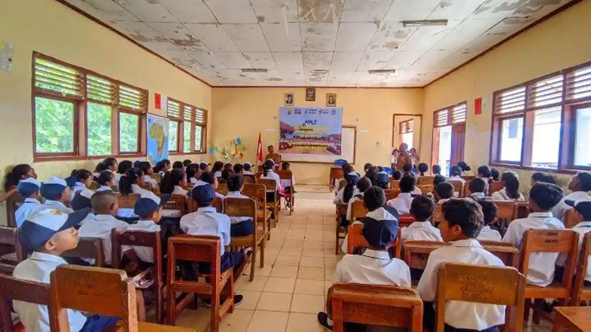 Peserta Didik Baru SMPN 3 Ruteng Watu Benta Kenali Potensi Diri Melalui MPLS