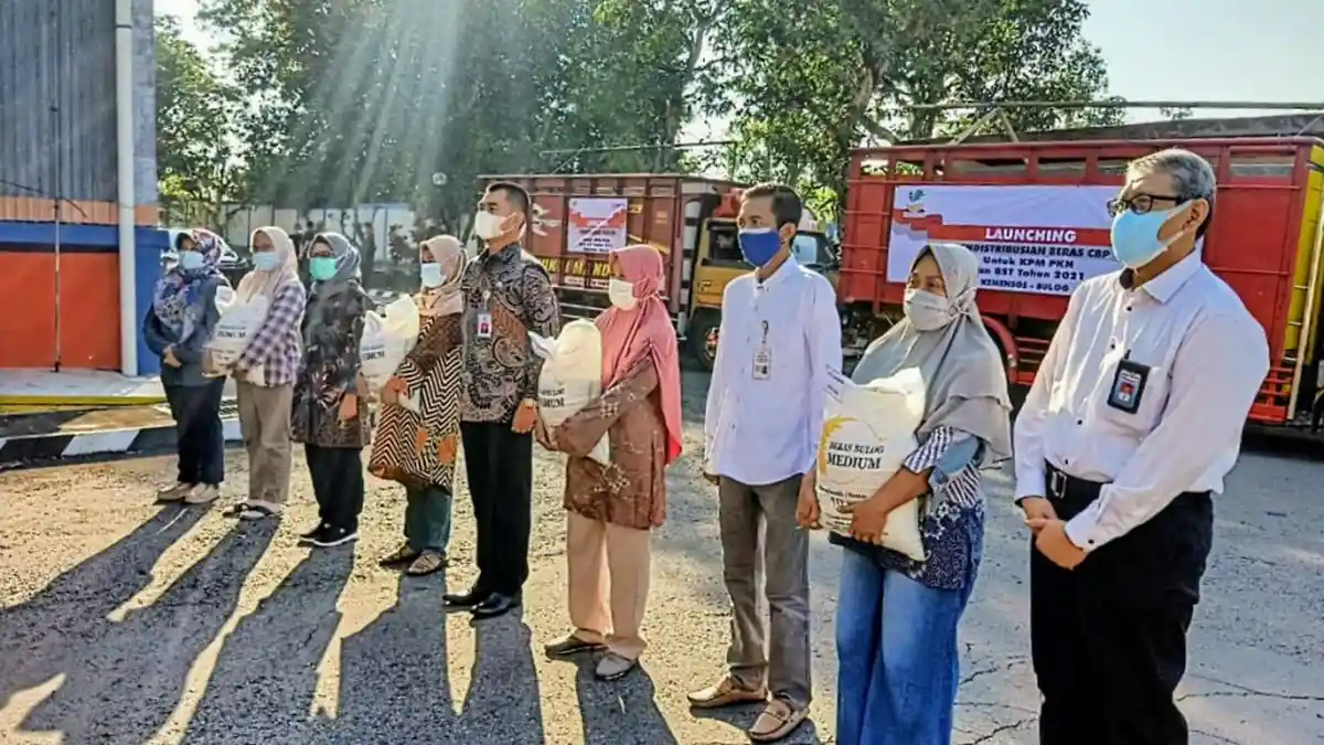 Pemkab Gunungkidul Salurkan Bantuan Beras ke 95 Ribu Lebih KK