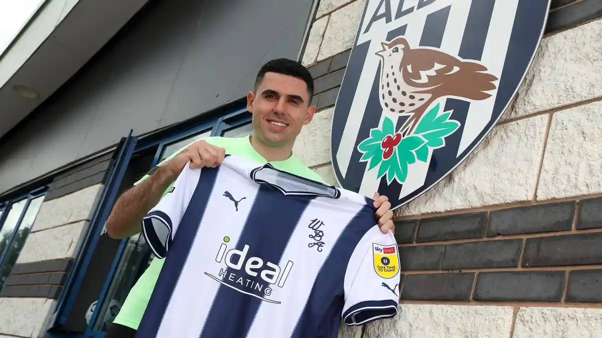 Hot Transfer Persija & Kabar Gembira Jakmania, Eks Pemain West Brom di Liga Inggris Tom Rogic Gabung