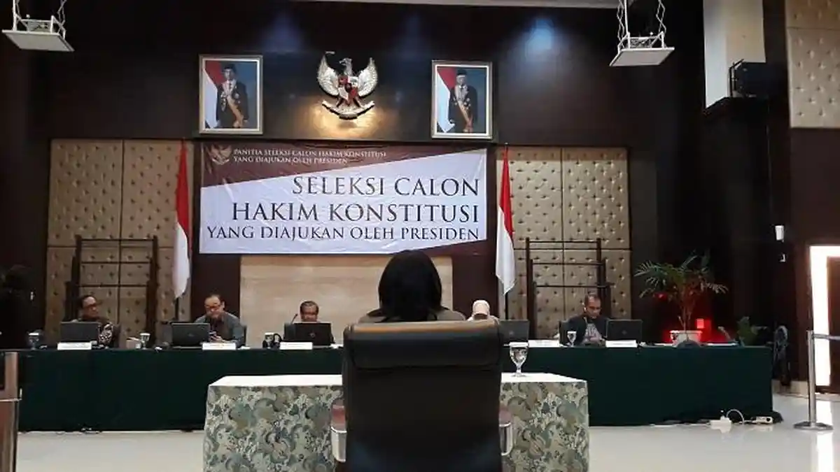 ‎Jalani Tes Wawancara Calon Hakim MK, Ida Budiarti : Seperti Ujian Disertasi