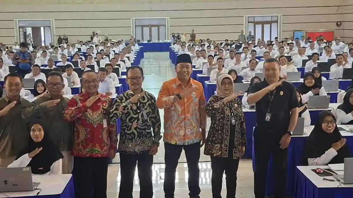 2.419 Tenaga Honorer Pemkab Situbondo Ikut Tes PPPK, Bupati Rio Beri Semangat