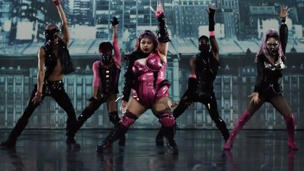 Cewek Jepang Ini Bikin Parodi Lagu 'Rain On Me' Lady Gaga, Ini Videonya