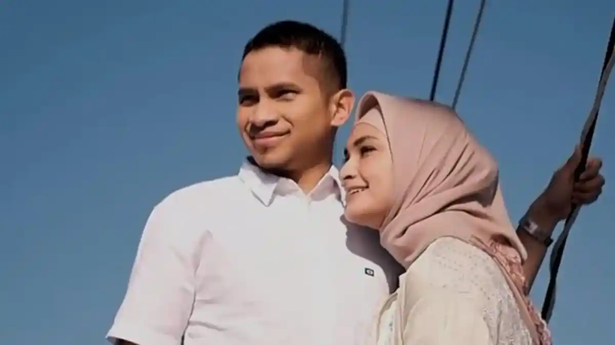 Kabar Runtuhnya Rumah Tangga 'Bang Jago' dan Futri Zulya Savitri Putri Zulhas, Netizen: Kenapa Cerai