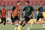 skuad-psms-medan-kala-menjalani-latihan-jelang-bentrok-dengan-sriwijaya-fc.jpg