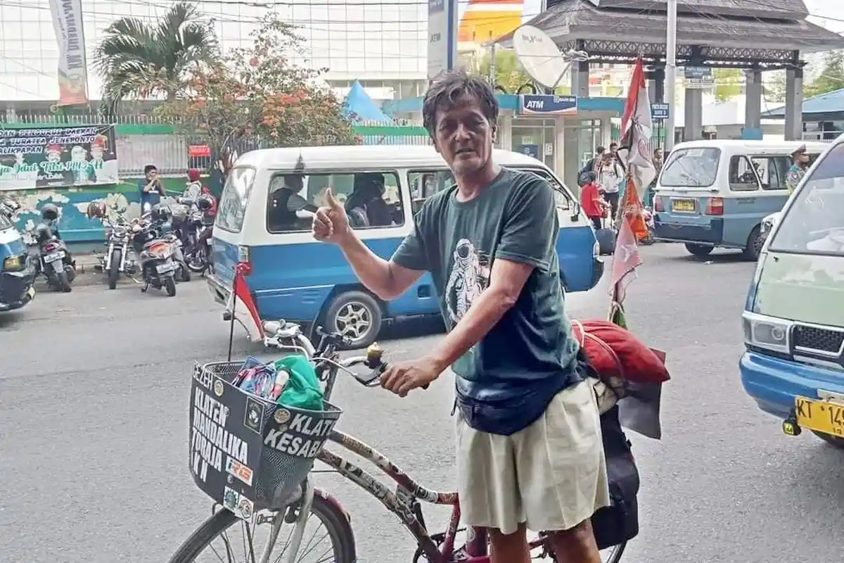 Pesepeda Mbah Teguh Tutup Usia Saat Ingin Sambangi IKN Nusantara, Sempat Dirawat 11 Hari di RSKD