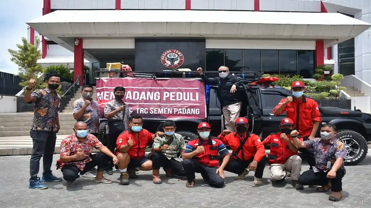 Tiga jam Pasca Gempa, PT Semen Padang Langsung Kirim TRC ke Pasaman Barat