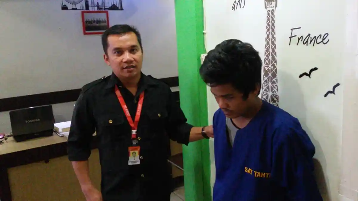 Baru Pacaran Lima Hari, Heri Dua Kali Gagahi Pacarnya yang Masih di Kelas 1 SMA