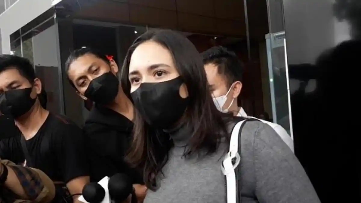 Perasaan Kakak Laura Anna Saat Jumpa Gaga Muhammad di Persidangan