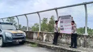 PASANG-BANNER-Jajaran-Polres-Lampung-Selatan-43.jpg
