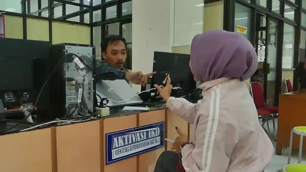Dindukcapil Temanggung Targetkan 150 Ribu Warga Registrasi Dan Aktivasi IKD