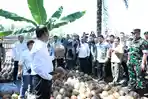 BONGKAR-Menteri-Pertanian-RI-Andi-Amran-Sulaimanghfghfhfg.jpg