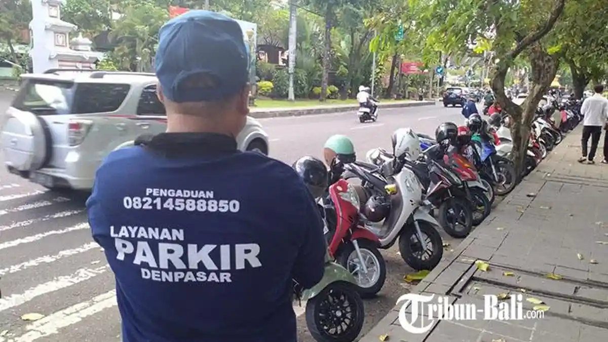 Tarif Parkir di Denpasar Naik 1 Mei 2024, DPRD Harap Ada Pelatihan Jukir Mengenai Standar Layanan