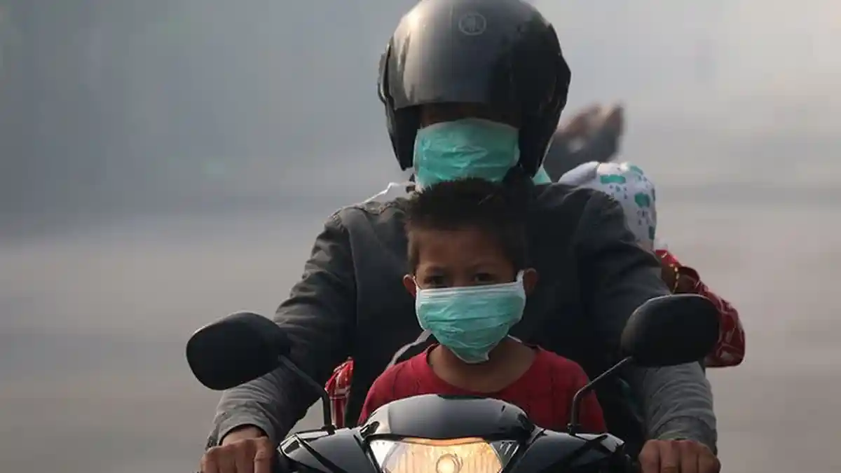 Pekanbaru Dikepung Asap Pekat, Ini Bahayanya untuk Kesehatan