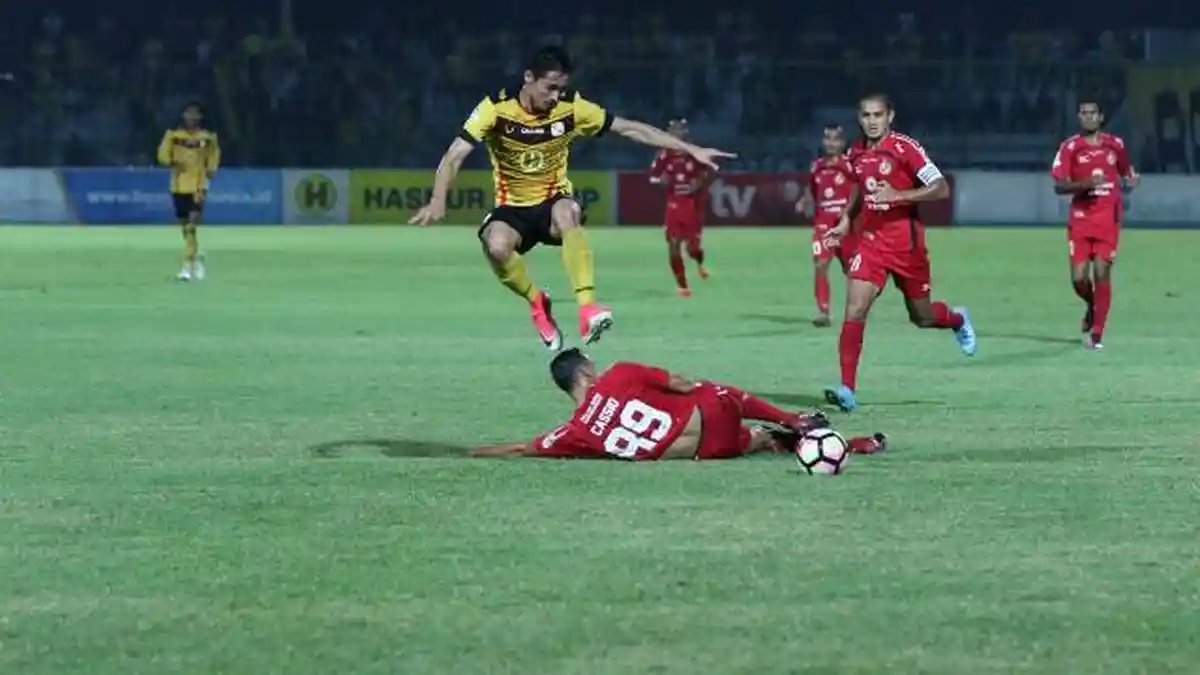 LIVE STREAMING Semen Padang Vs Barito Putera, Rizky Pora Dibangkucadangkan, Ini Susunan Pemainnya
