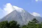 Kondisi Terkini Gunung Merapi Dilihat dari Kawasan Kalitengah Lor Sleman