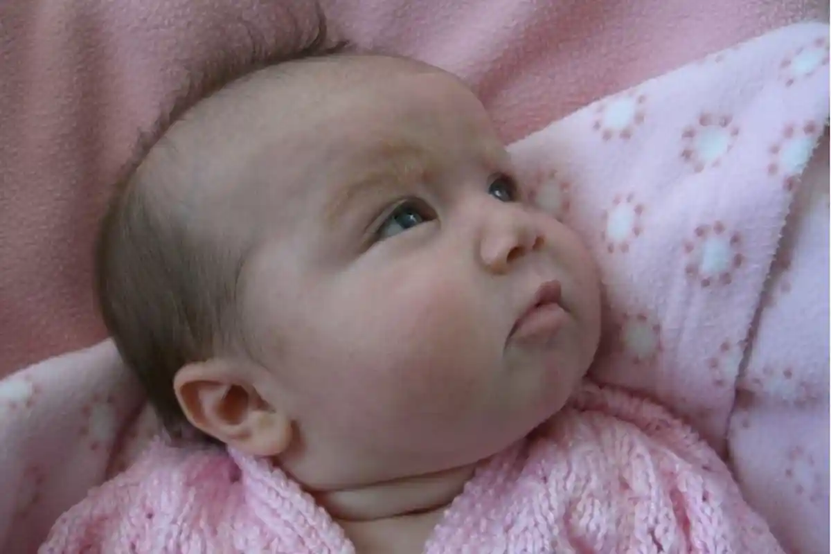 Daftar Nama Anak Perempuan Islami 2020 Lengkap dengan Arti Nama-nama Bayi Perempuan Pilihan